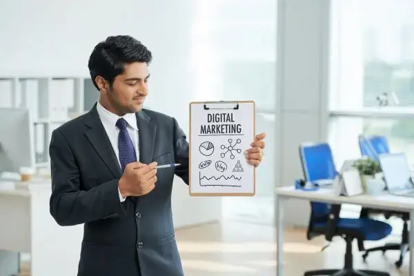 Students learning digital marketing